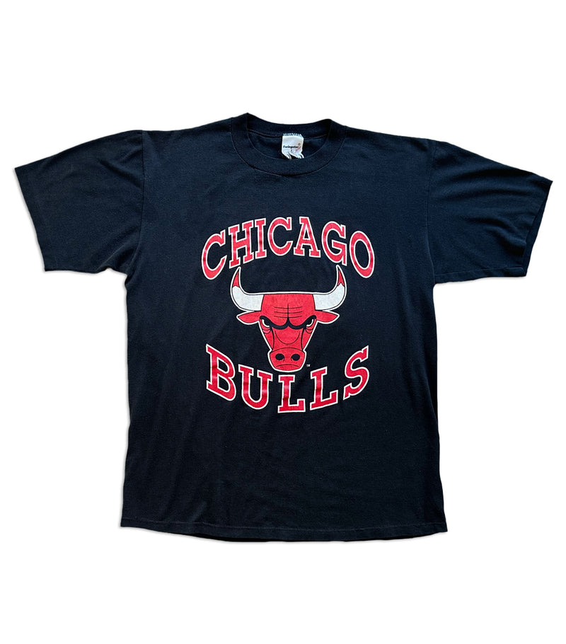 90's Vintage Chicago Bulls T-Shirt – Saints