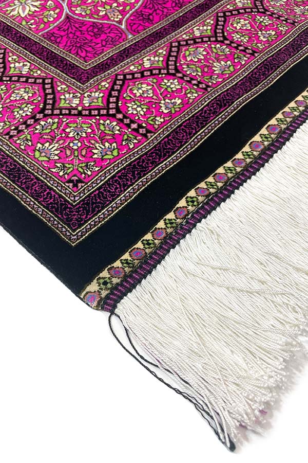 ペルシャ絨毯 クム産 シルク 約80cm x 120cm｜SATHI RUGS