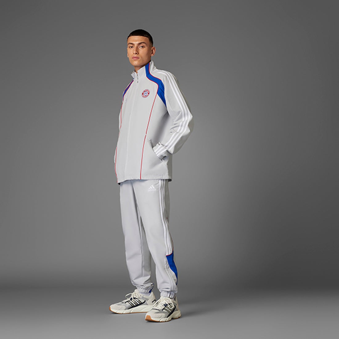 adidas バイエルンミュンヘン URBANPURIST トラックトップ(グレー
