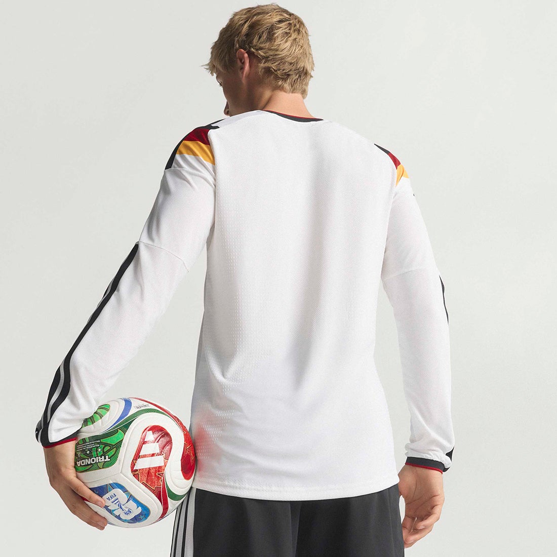adidas ドイツ代表 2026 ホーム オーセンティック ユニフォーム 長袖