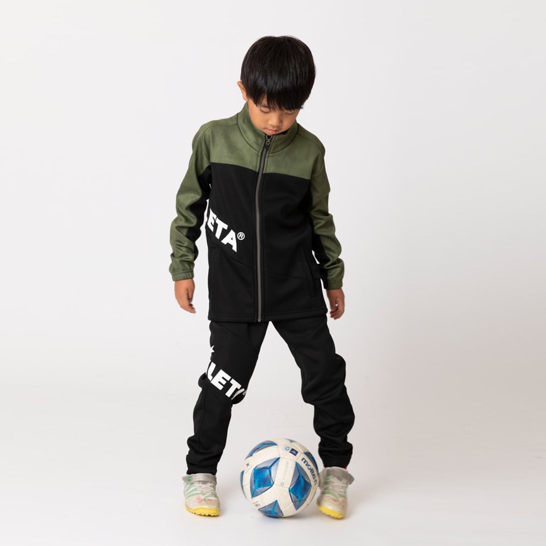 アスレタATHLETA 130子供用 裏起毛セットアップ上下 サッカー