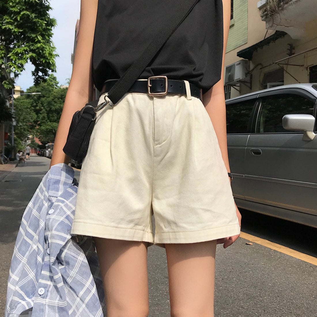 ベルシー Belle Cie ハイウエスト ショートパンツ レディース タック