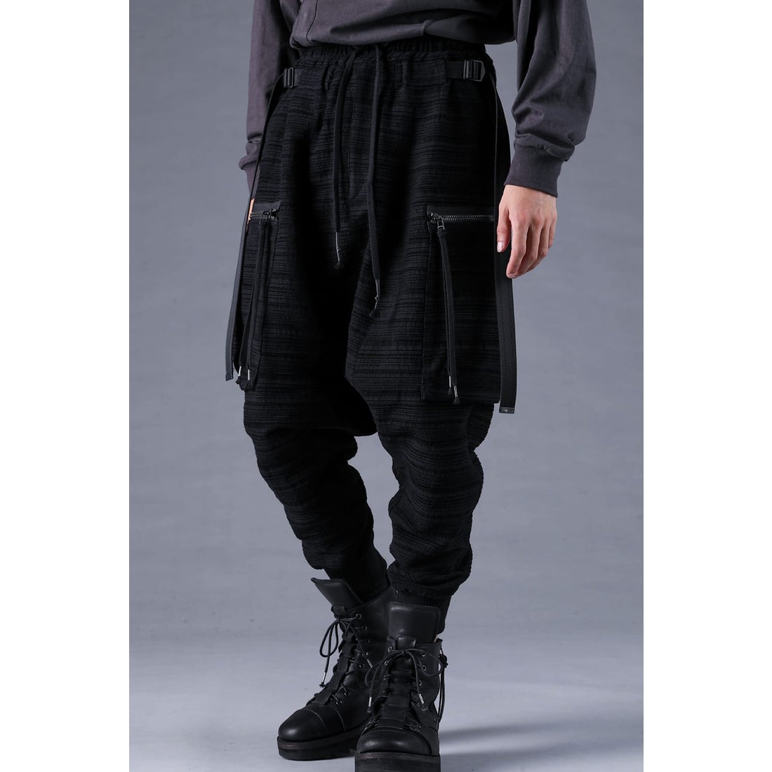 D.HYGEN Velour Random Border Jacquard Harem Cargo Pants （Black