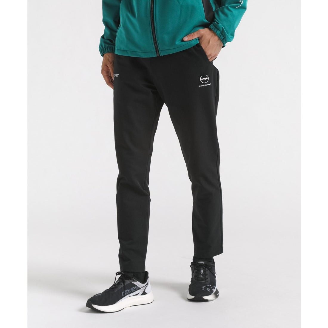 MoveSport HEATNAVI TOUGH ソフトシェル テーパードパンツ -デサント