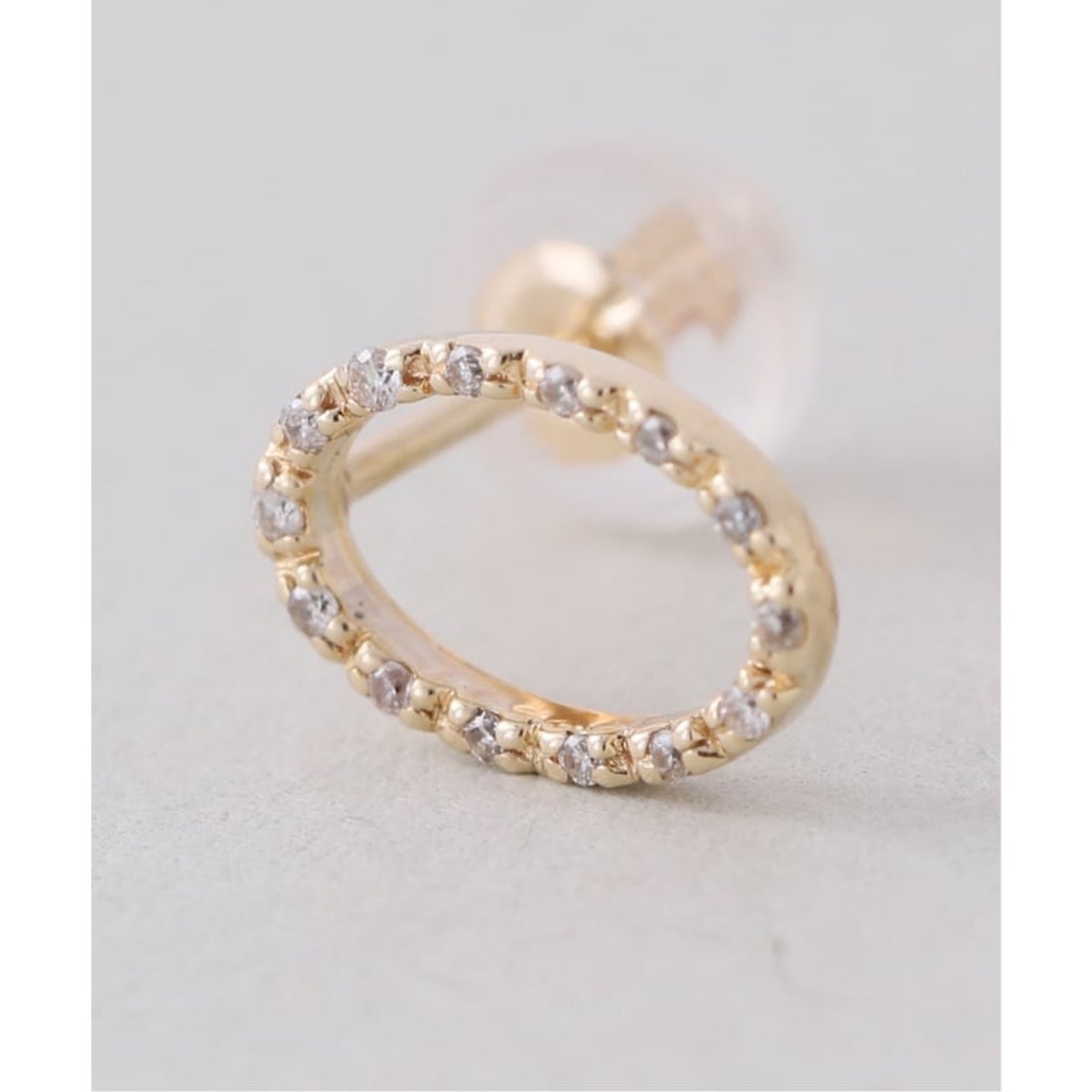 リラ Lilas オーバルダイヤピアス K10（両耳） （ゴールド