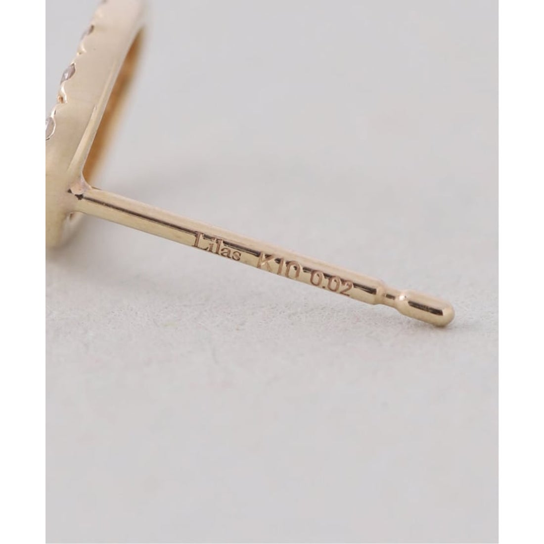 リラ Lilas オーバルダイヤピアス K10（両耳） （ゴールド