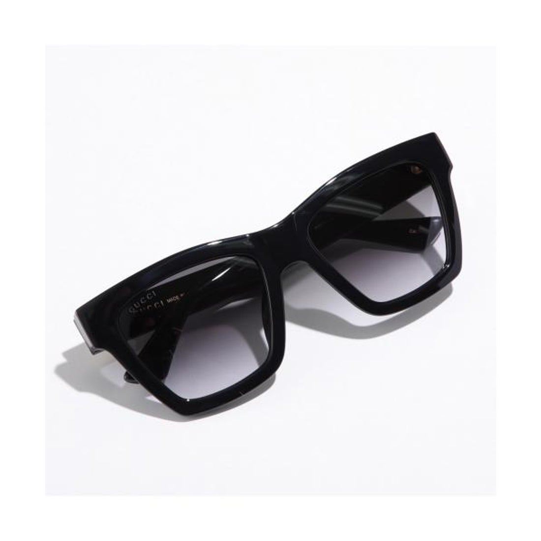 グッチ GUCCI GUCCI サングラス GG1714S キャットアイ型 GGロゴ （001