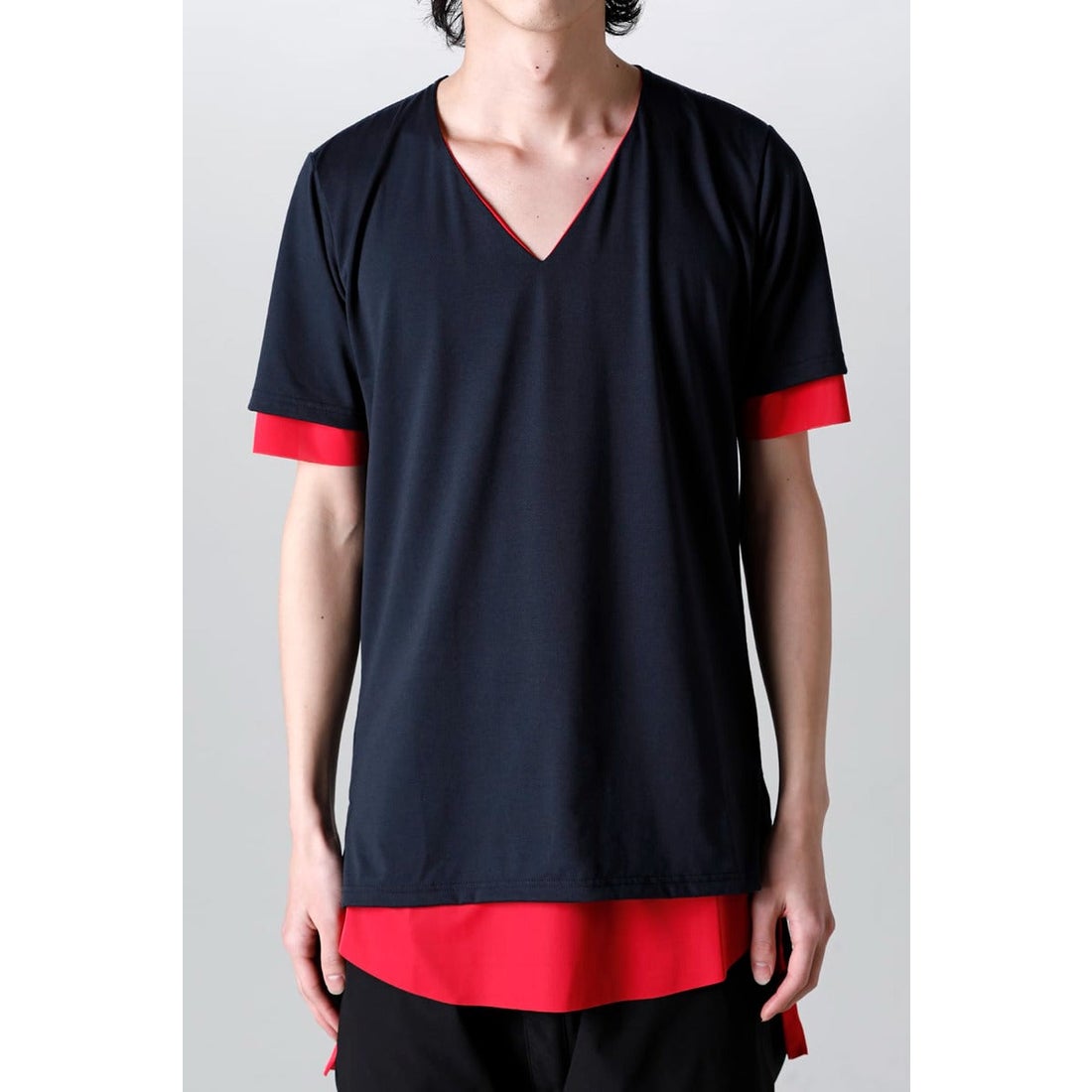 キリュウキリュウ kiryuyrik V-neck layered T-shirts （Navy × Pink