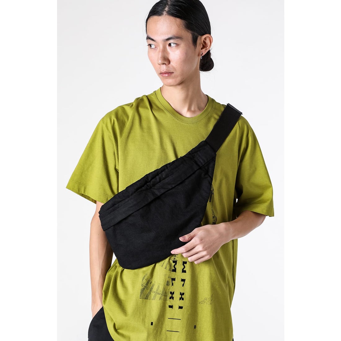 ユリウス JULIUS 12oz DENIM BODY BAG （BLACK） - ファッション通販