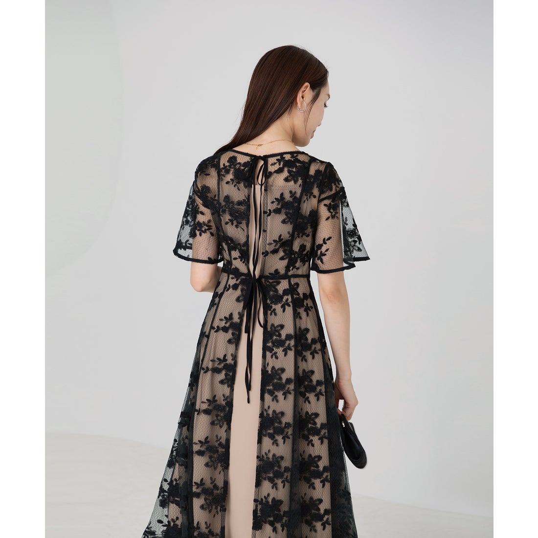 レジャ Leja 花柄後ろリボン半袖キャミワンピースセットアップ