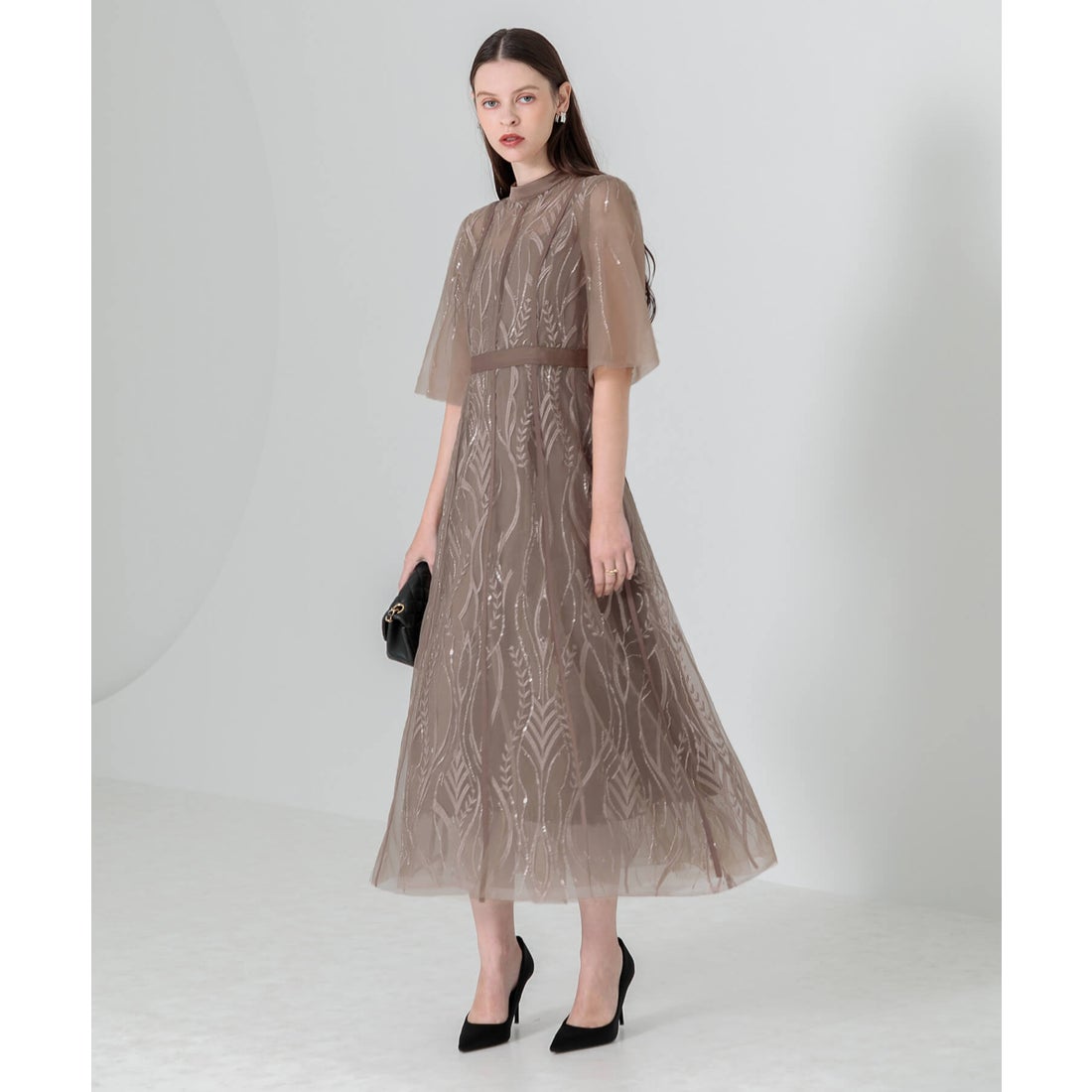 レジャ Leja スパンコール刺繍レースプチハイネックフリルロングドレス