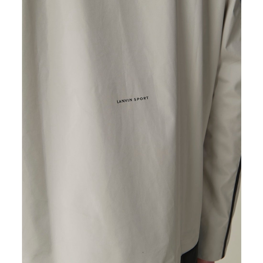 LANVIN SPORT はっ水ブルゾン【フード収納可】 -デサントストア