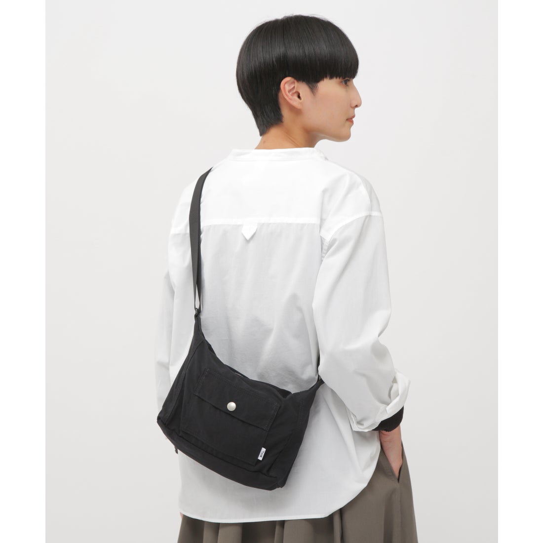 エムエイチエル MHL. MATT NYLON （BLACK） - ファッション通販