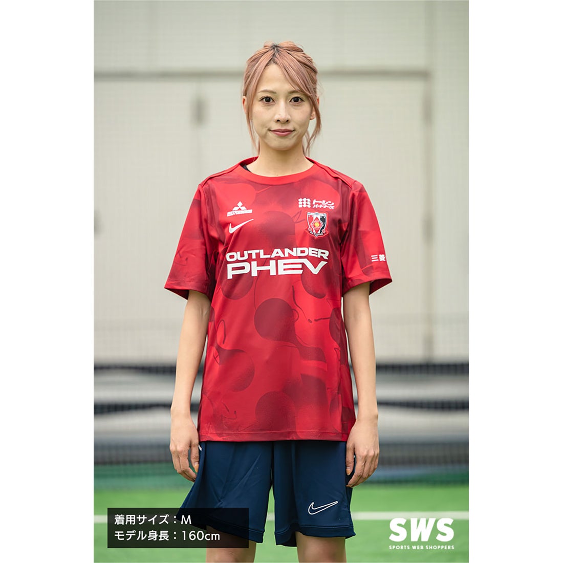 NIKE 浦和レッズ 2025 プレマッチトップ 半袖(レッド) HJ1428 611 代表