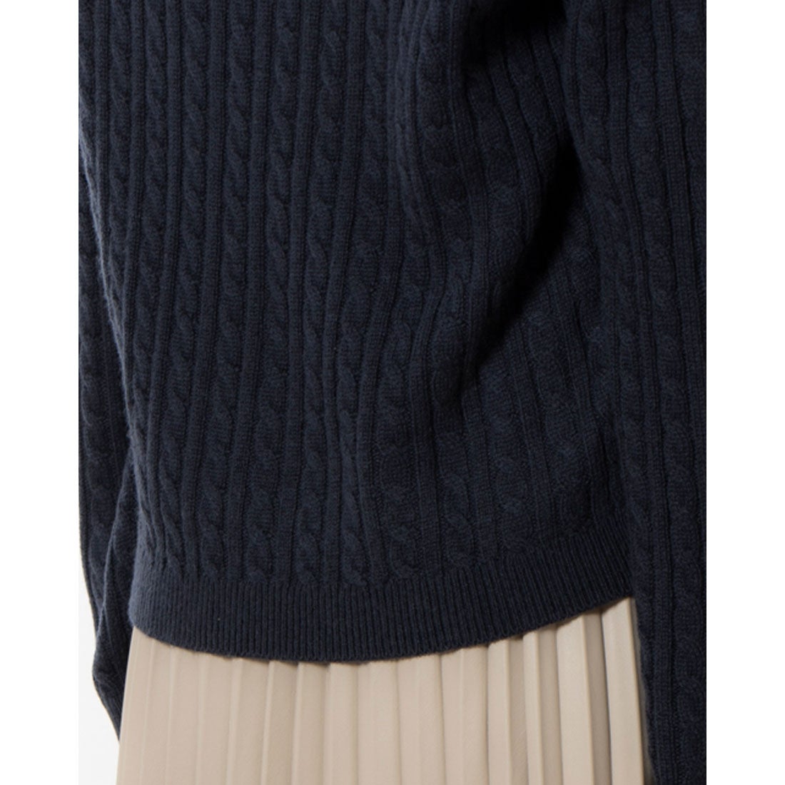 トミー ヒルフィガー TOMMY HILFIGER ソフトウールケーブルVネック