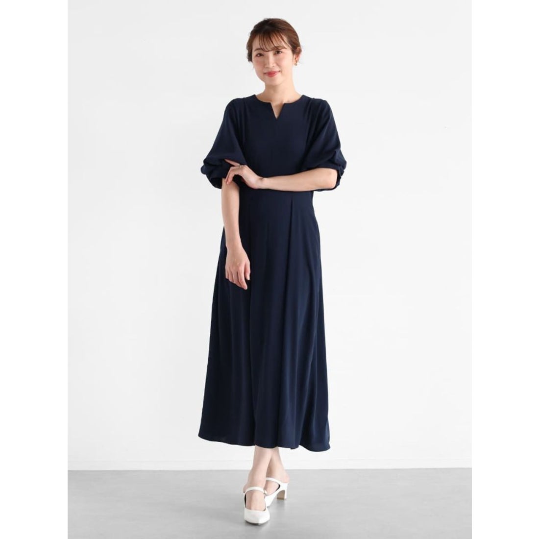 ヴァン Vin Vin NAVY パフスリーブワンピース （ネイビー