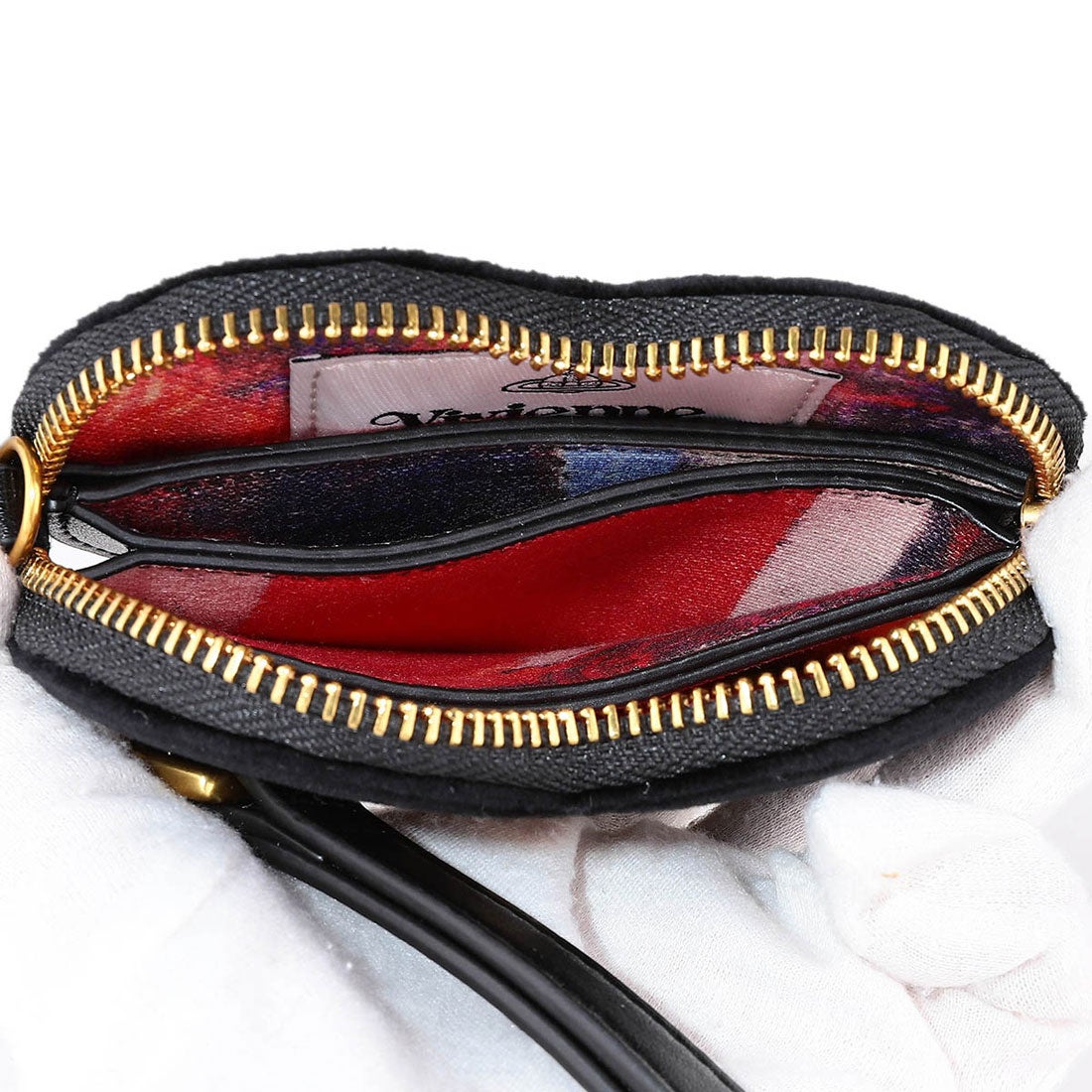 ヴィヴィアン ウエストウッド Vivienne Westwood ポーチ ベルベット