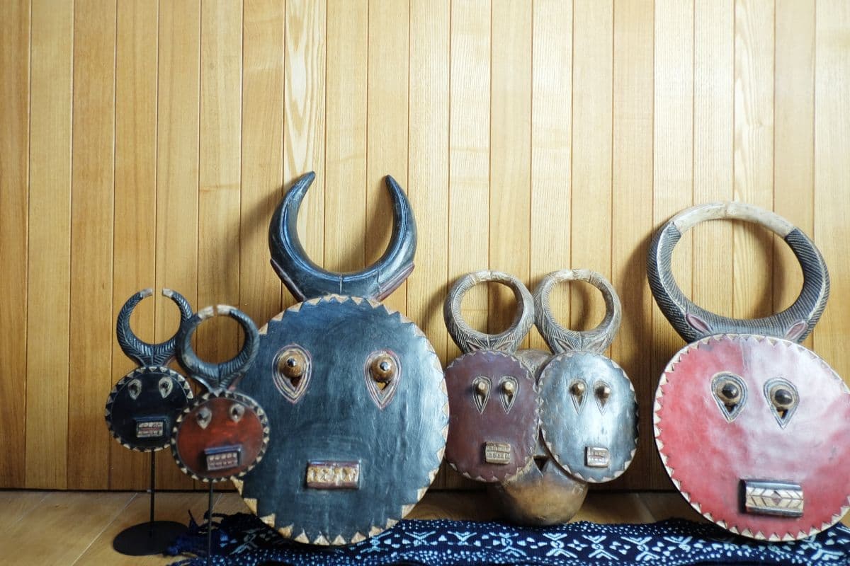 アフリカの仮面について│セヌフォ堂