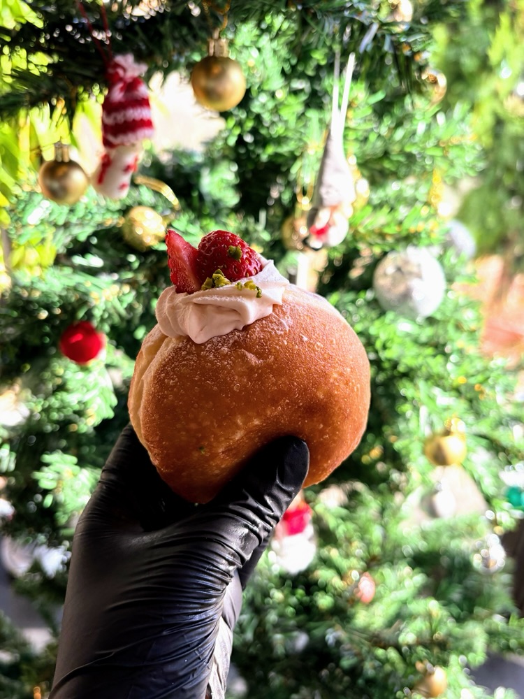 レポ】クリスマスやホリデーシーズンにぴったり！華やか可愛い生