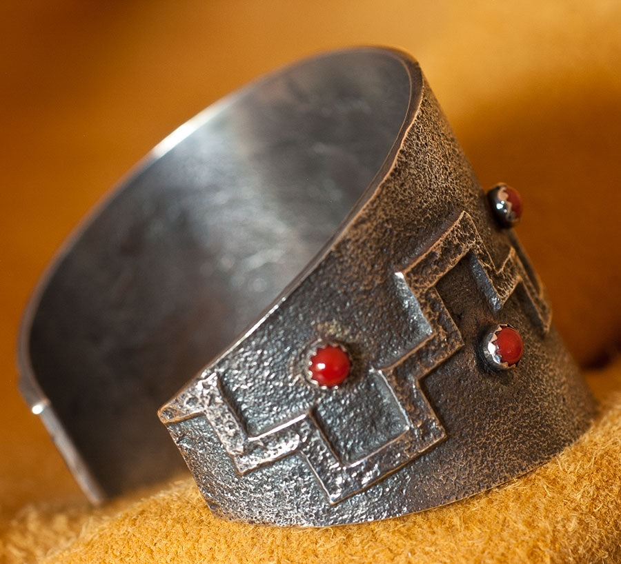 Aaron Anderson Tufa Cast Jewelry – Sedona Indian Jewelry