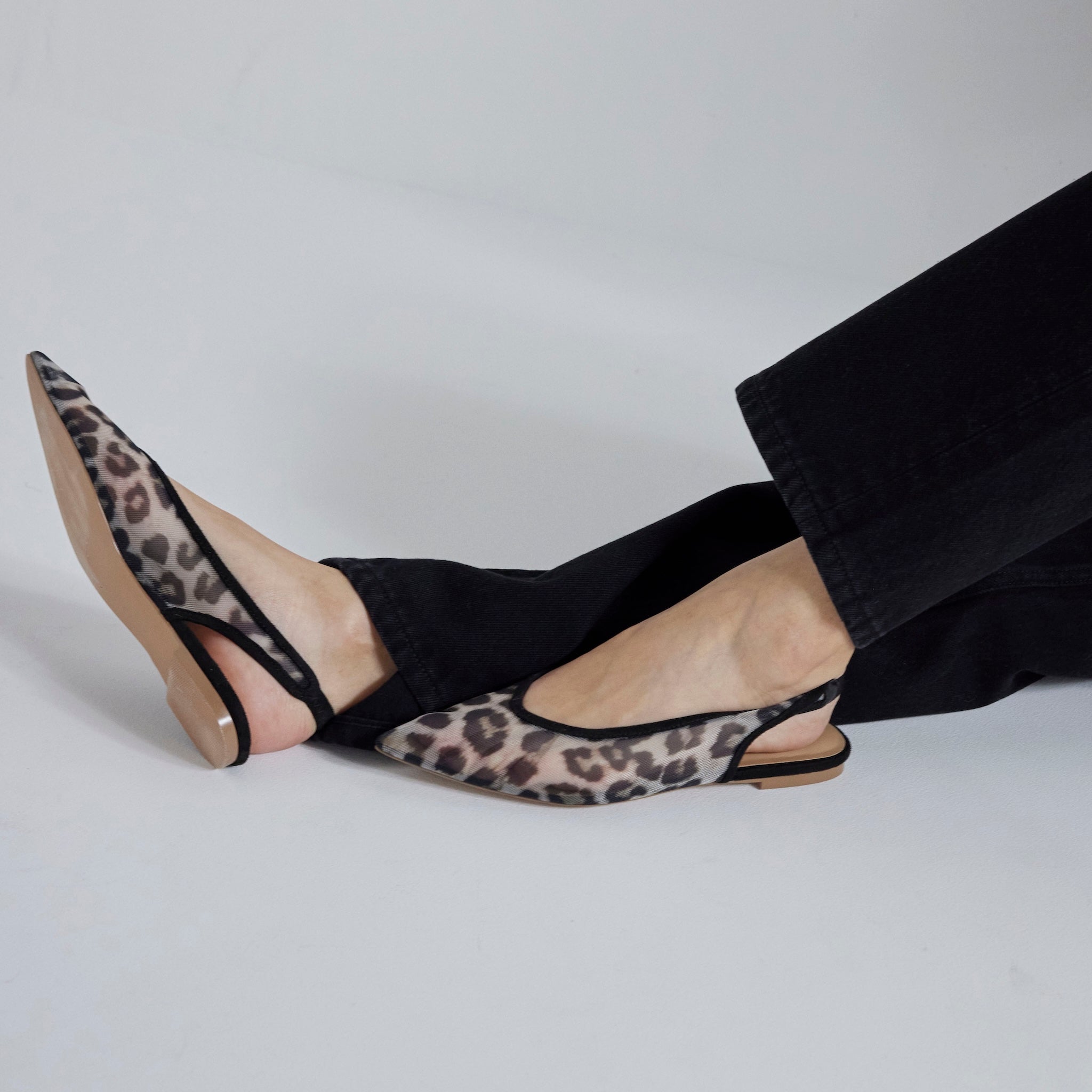 LEOPARD TULLEバックストラップミュール