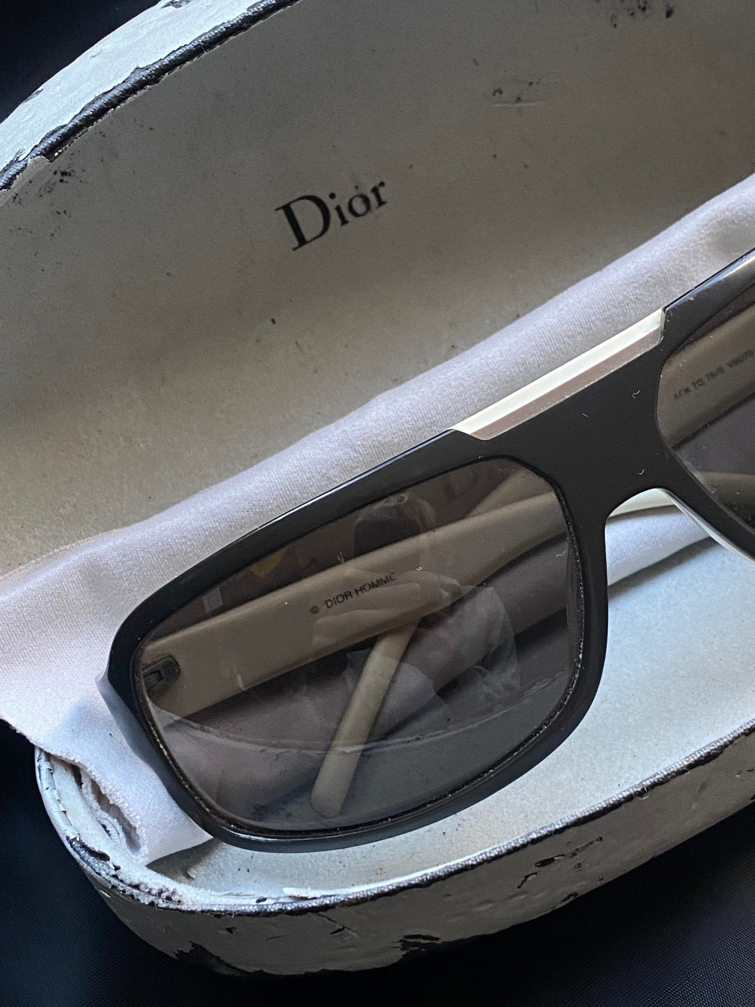 DIOR HOMME 'BLACK TIE' SHIELD SUNGLASSES. – SEVENUES.