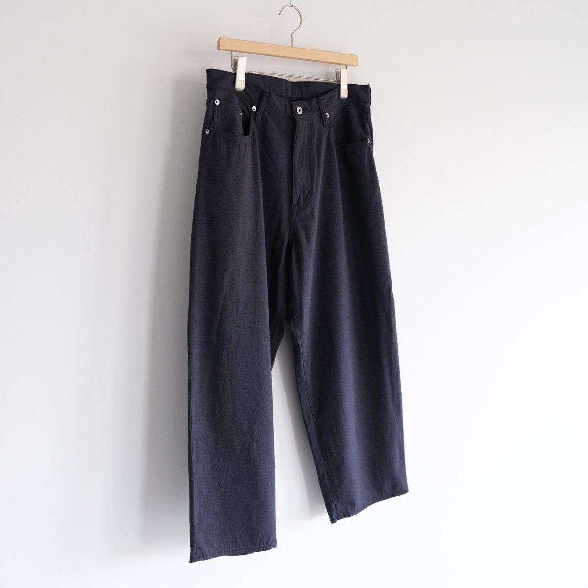 URU TOKYO - 『COTTON SILK - 5 POCKET PANTS』-パンツ-（ NAVY