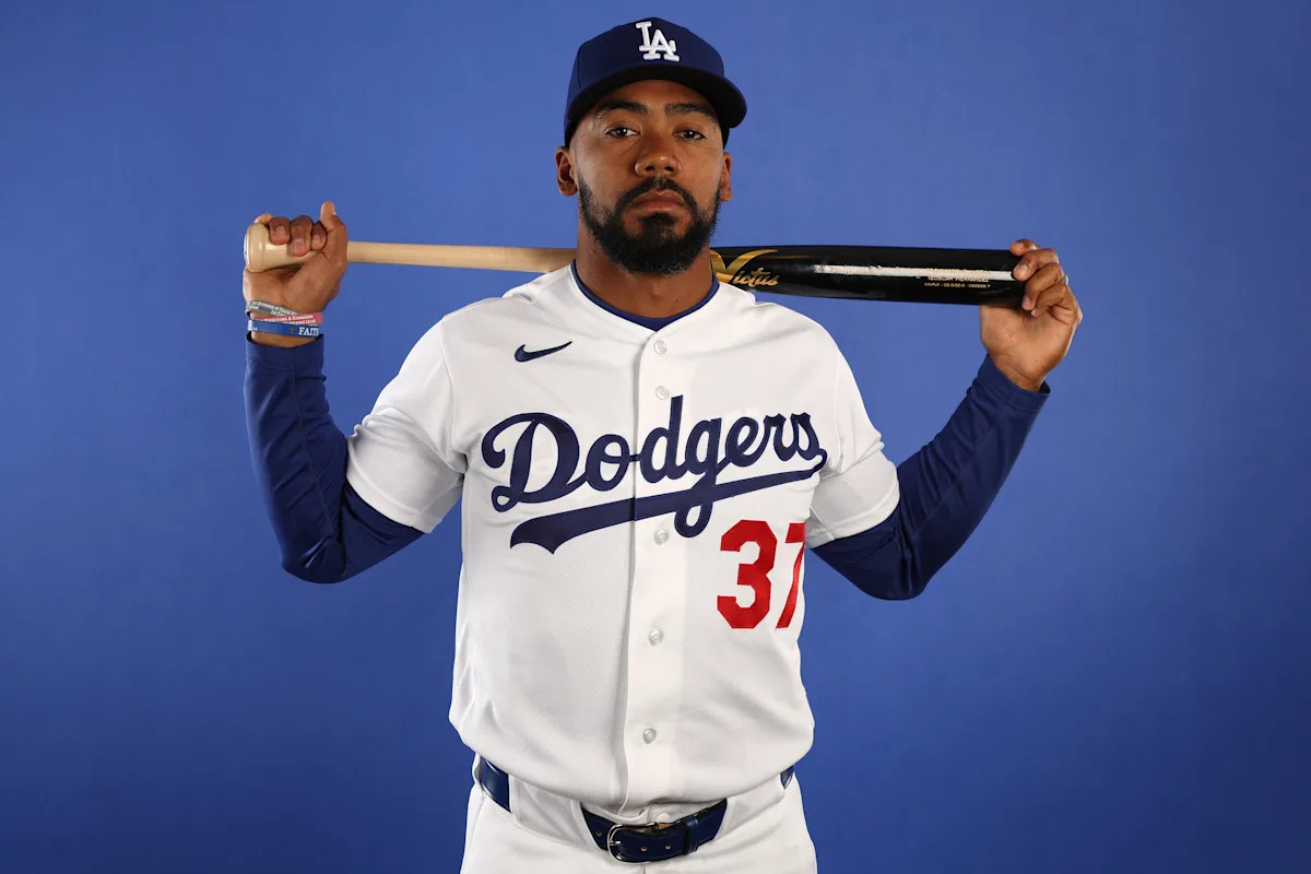 What to expect from Teoscar Hernández in 2026? - Yahoo Sports