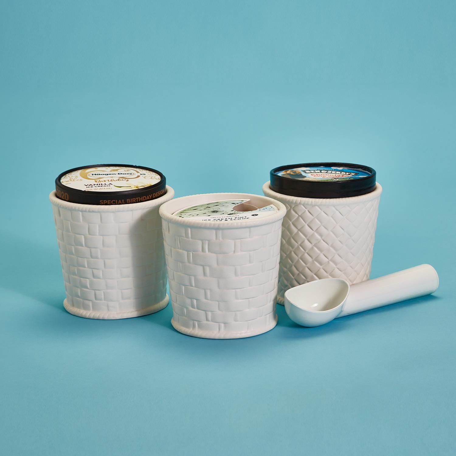 Incognito Ice Cream Holder with Scooper A/3