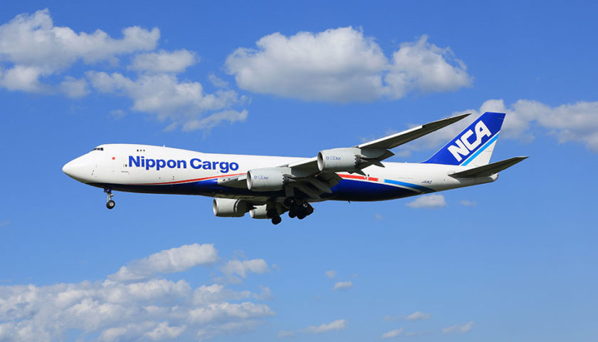 日本貨物航空/NCAのB747-8Fがゴーアラウンド時に機体を滑走路に接触か