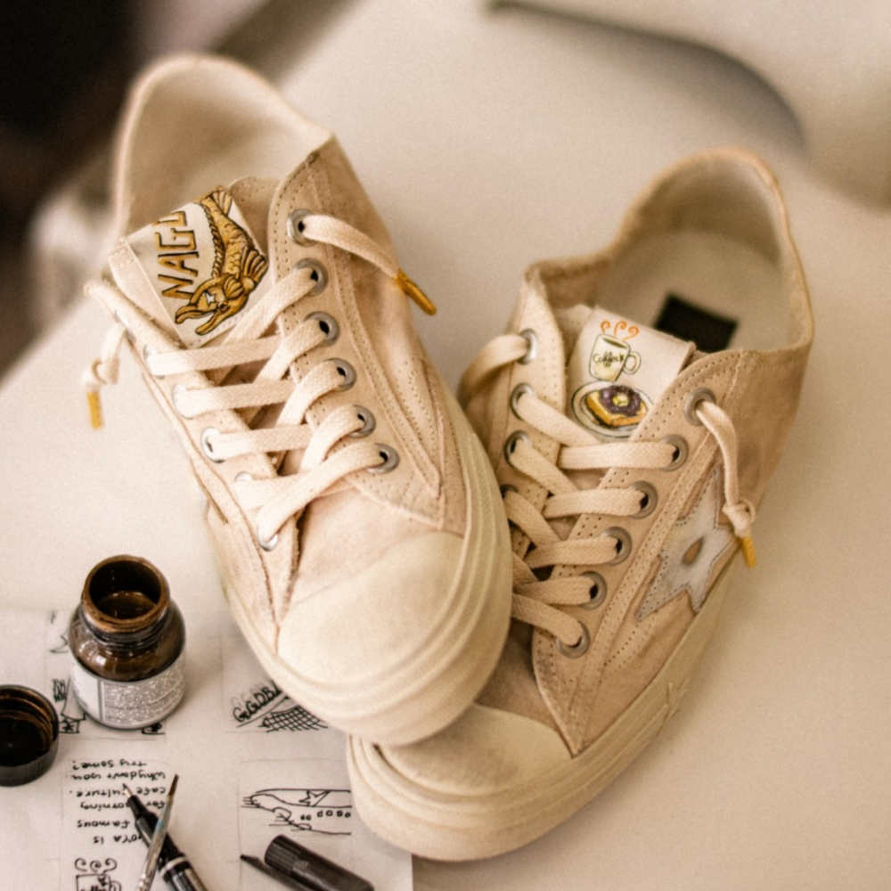 Golden Goose Super-Star Distressed Leather Sneakers Grey 37 (IT37