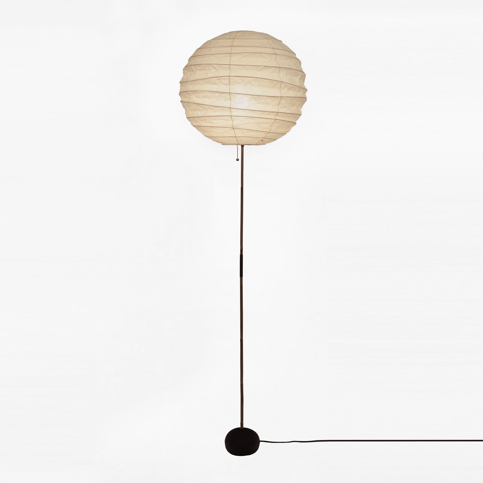 Akari BB3-55DD – The Noguchi Museum