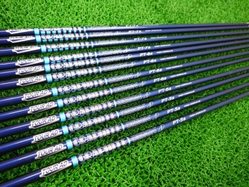 Tour AD PT HIGH MODULUS(ハイモジュラス)キャロウェイスリーブ付き