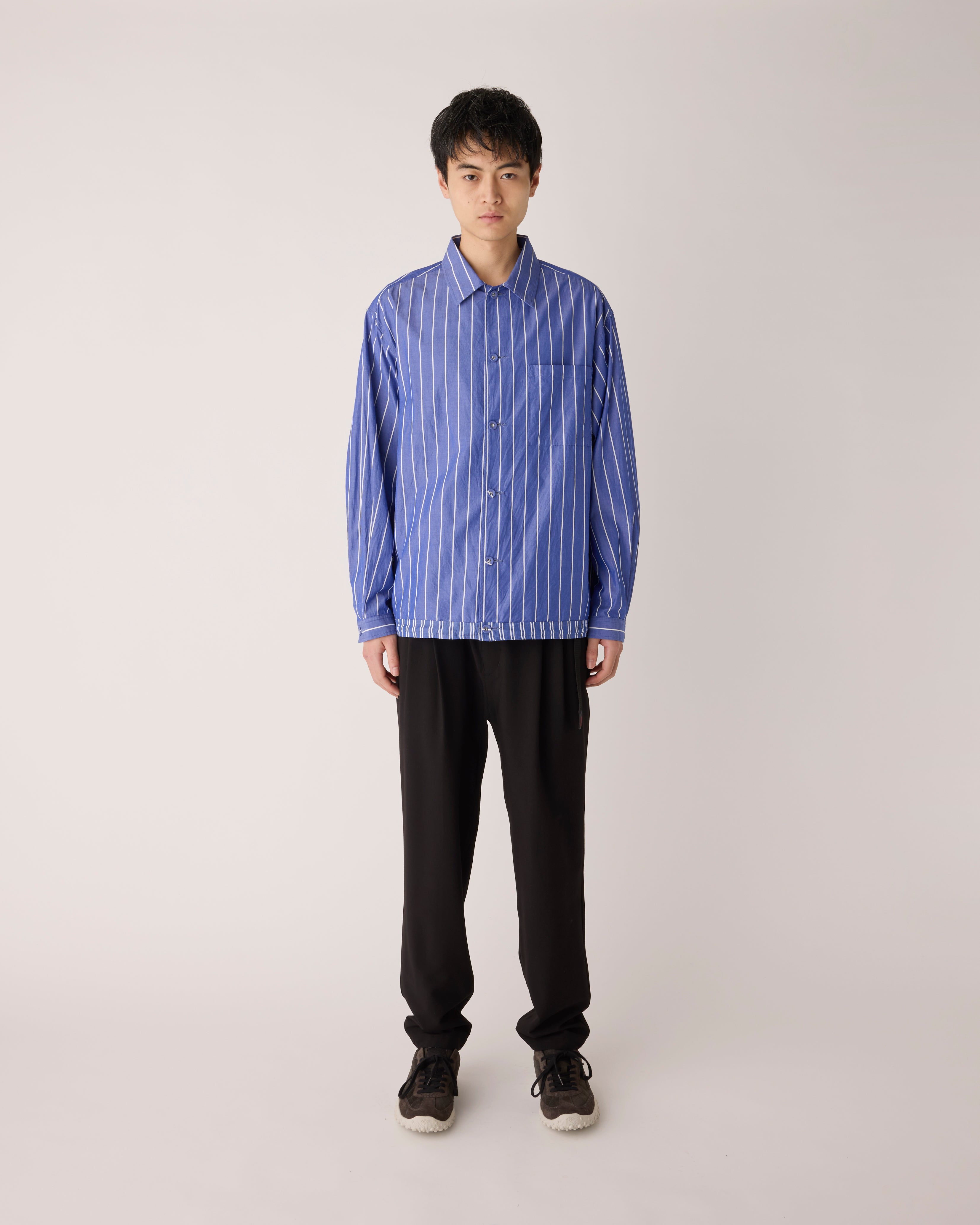 ホワイトマウンテニアリング】MID GUSSET SLEEVE STRIPE SHIRT BLOUSON