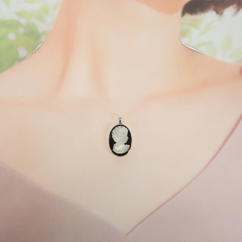 デザインジュエリー カメオ ペンダントトップ K18ホワイトゴールド