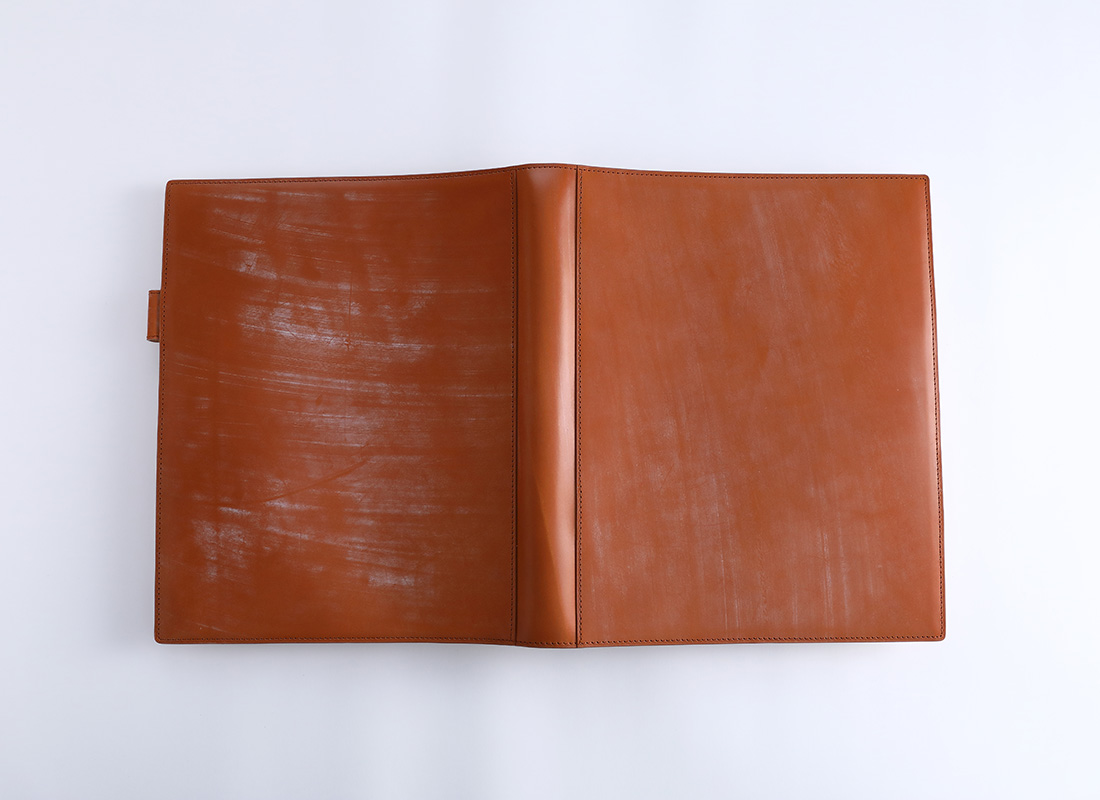 ブライドルレザー・ルーズリーフバインダー（A4） | 10年使い続け