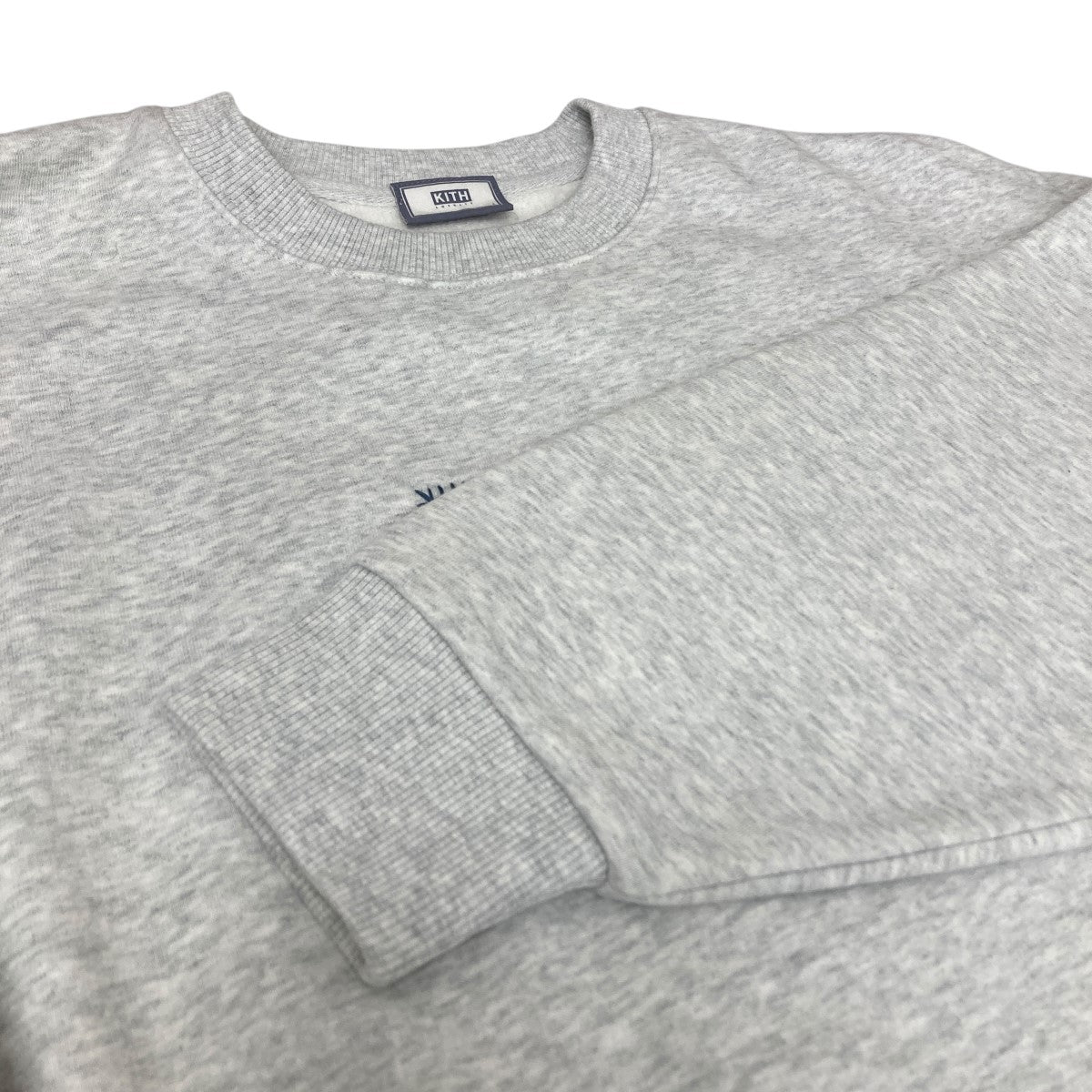 KITH(キス) Loyalty Box Logo Elevation Nelson Crewneck クルーネック