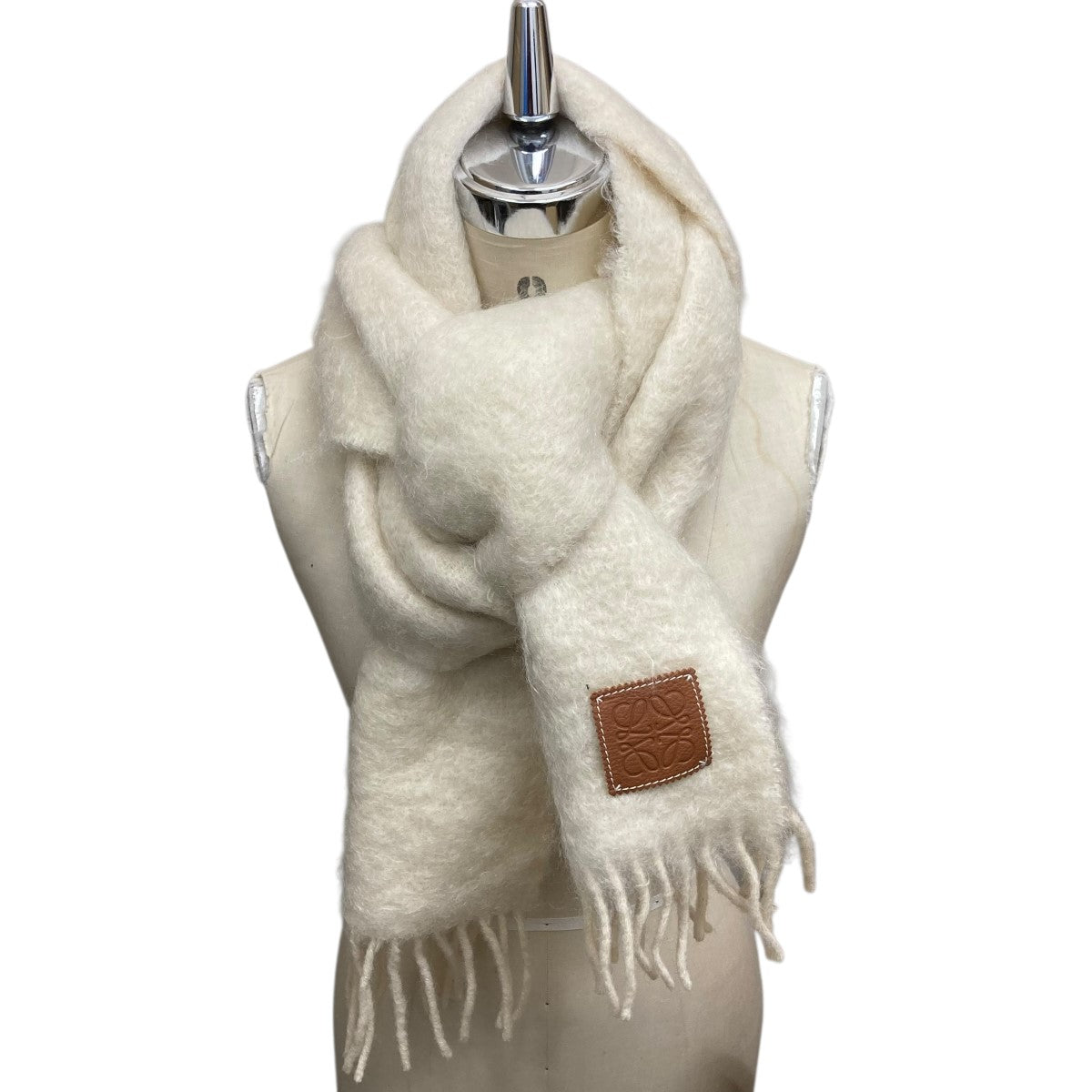 LOEWE(ロエベ) モヘアマフラーA-28003861 A-28003861 アイボリー