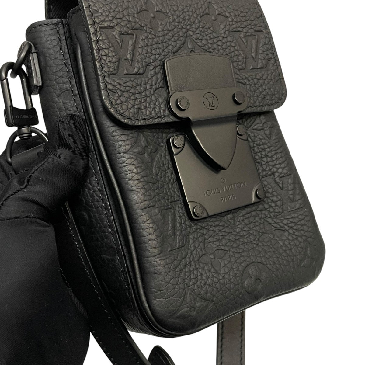 LOUIS VUITTON(ルイヴィトン) Sロック ヴェルティカル・ウェアラブル