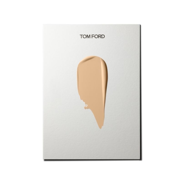 トムフォード]シェイド アンド イルミネイト ファンデーション SPF 45