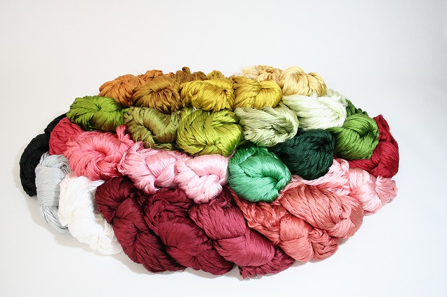 楽天市場】正絹無地染め 24玉 3.3m 組紐 組み紐 組みひも くみ紐 くみ