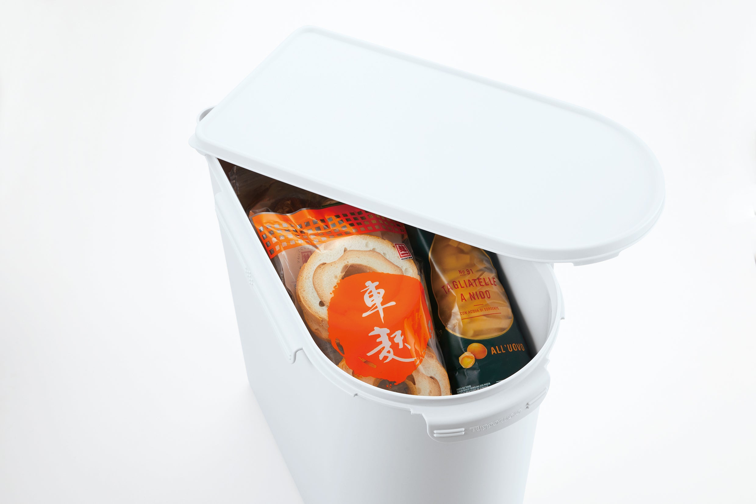 タッパーウェアキッチンキーパー2個