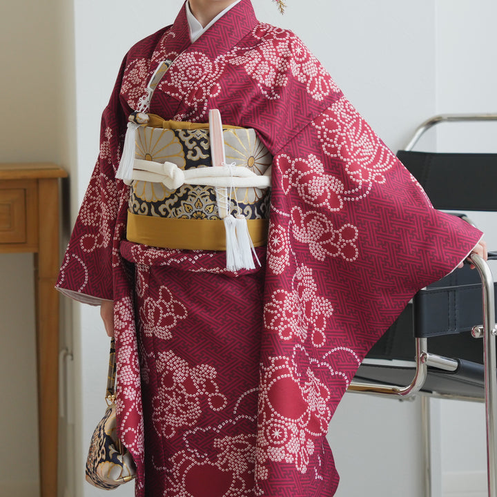 七五三着物 7歳 女の子 着物セット】販売品 四つ身 えんじの絞り柄
