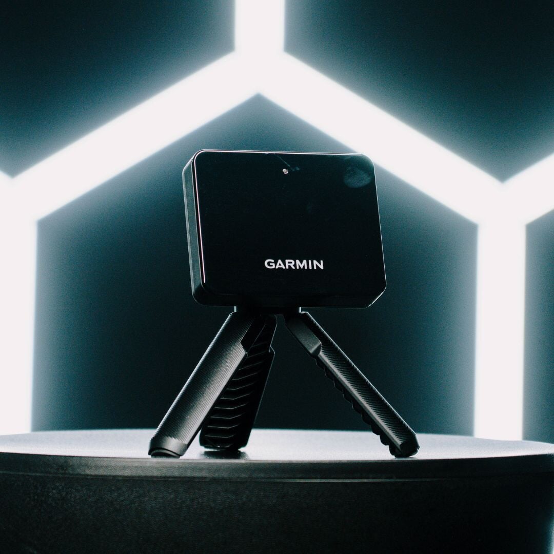 Garmin Approach® R10 Launch Monitor - Shop Indoor Golf