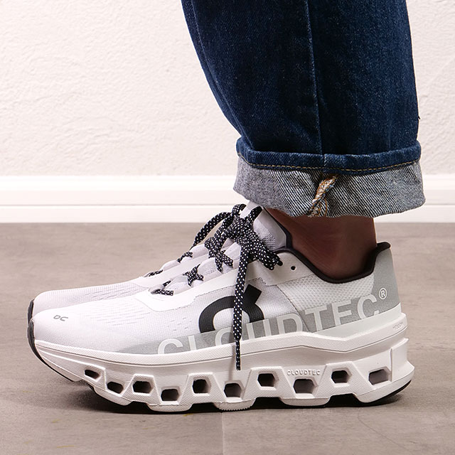 On（オン） レディース スニーカー クラウドモンスター 61.98433 SS24