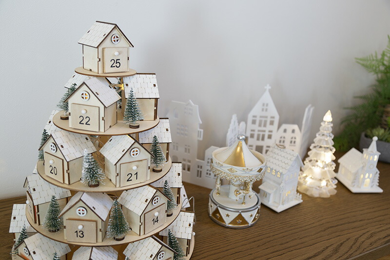 創業70年 老舗クリスマスツリー専門店 ムービングオルゴール（ホワイト