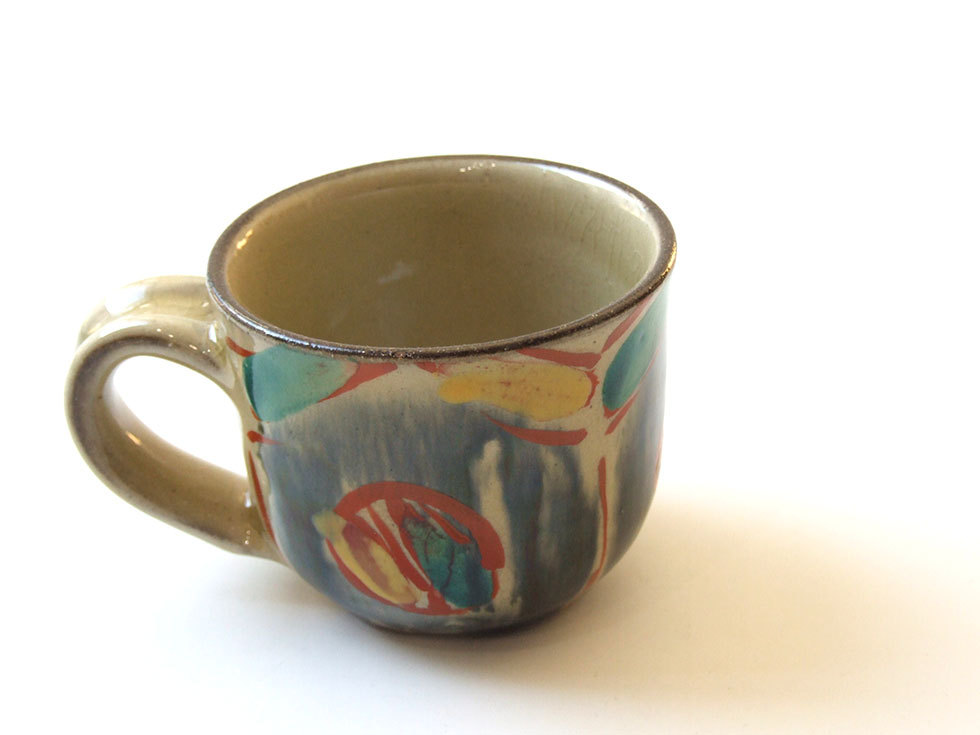 やちむん 民藝 読谷山焼 山田真萬マグカップ 赤絵 : おまめ - 通販