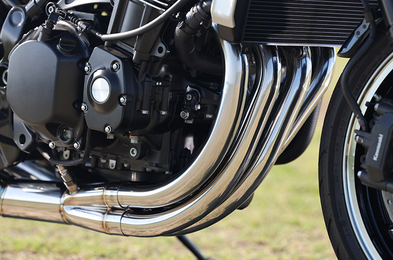 SP TADAO SP忠男 マフラー Z9R-PB-22 23~Z900RS (8BL-ZR900K) POWERBOX