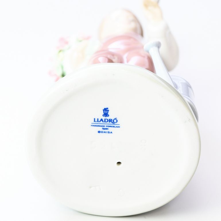 LLADRO（リヤドロ） 小鳥と話す少女 フィギュア 人形 女性 女の子 花