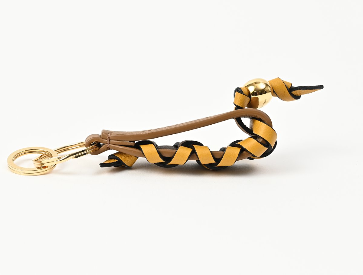 LOEWE（ロエベ） キーリング バッグチャーム レザー ベージュ